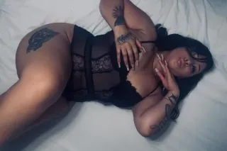 extra wet💦 bubble butt 🍑deep throat - Image 9